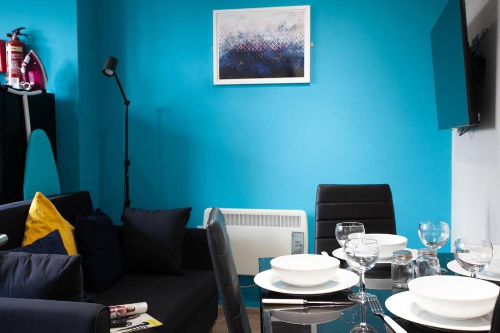 Stylish Central Location 2Bd Apartment Wigan Exterior foto